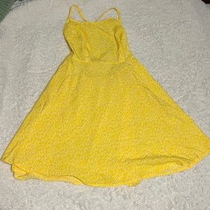 Flowy yellow dress